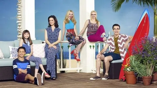 Liv and Maddie izle afişi