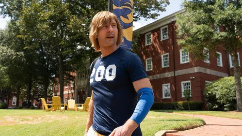 Chad Powers izle