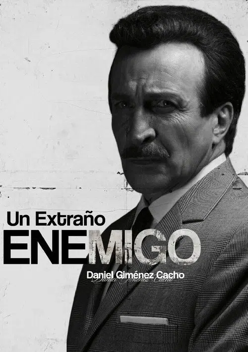 Un Extraño Enemigo