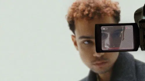 Takıntılı Dost izle