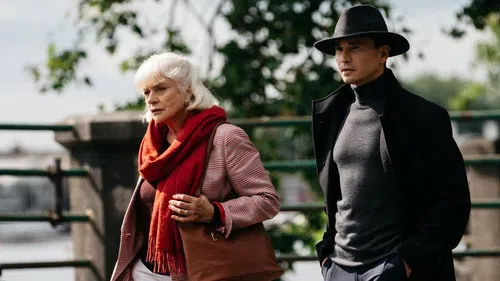 Sonsuza Kadar Genç izle afişi