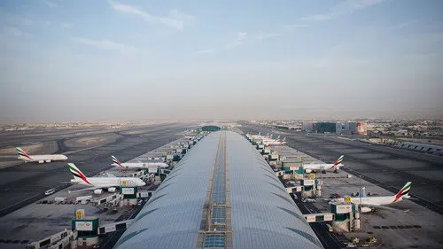 Dubai Havalimanı izle afişi