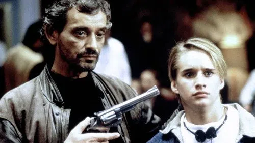 Tehlikeli Oyunlar izle afişi