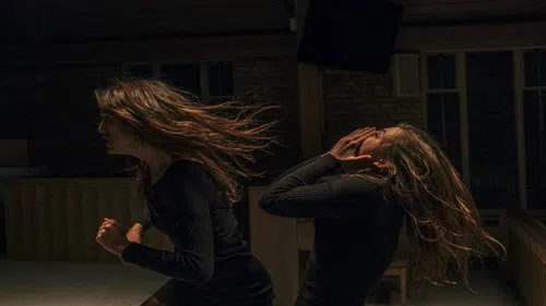 Mouthpiece izle afişi