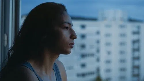 Kız Kardeş izle