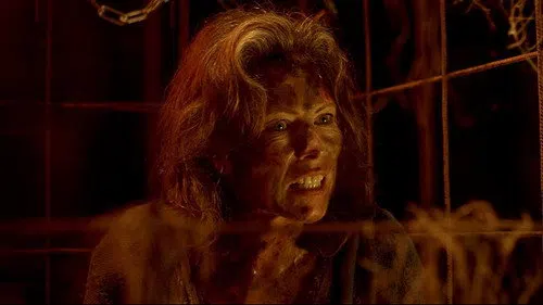 Escape from Cannibal Farm izle afişi