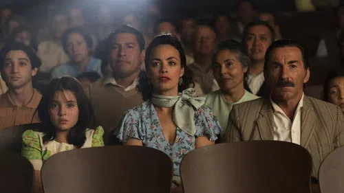 Film Anlatıcısı Kız izle