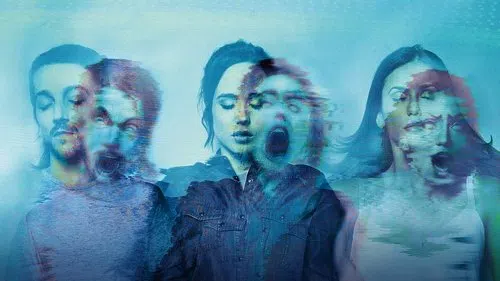 Çizgi Ötesi izle afişi