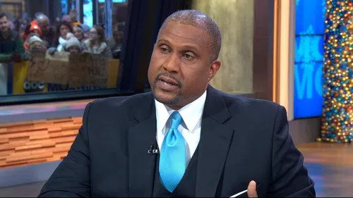 Tavis Smiley izle afişi