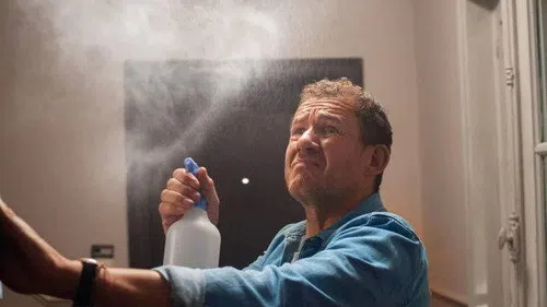 Böyle Kaldık izle afişi